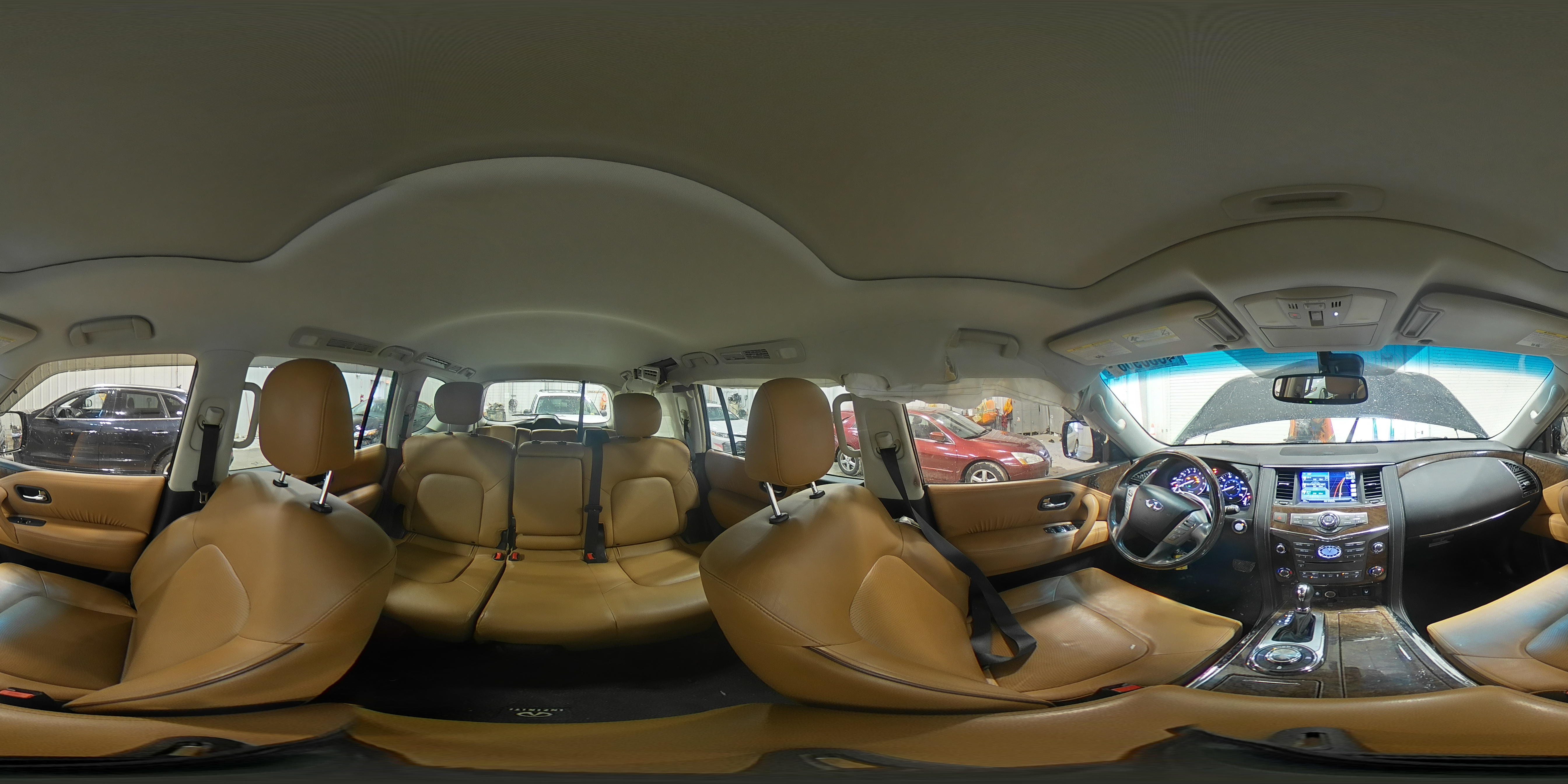 2016 Infiniti QX80 - Image 15