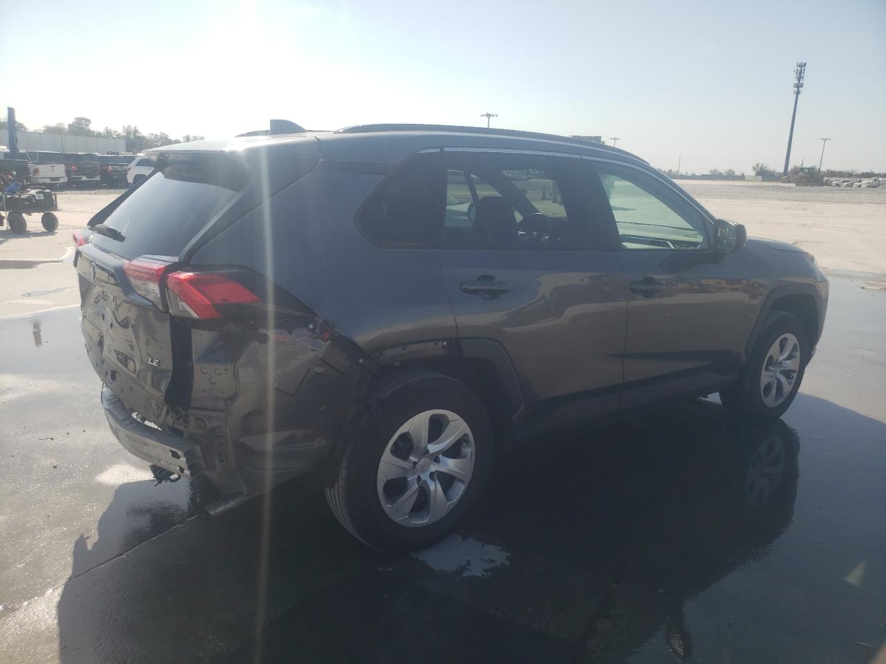 2021 Toyota RAV 4 - Image 3