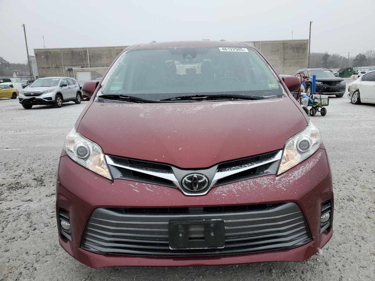 2018 Toyota Sienna - Image 5