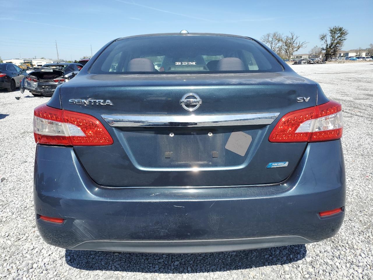 2014 Nissan Sentra - Image 6