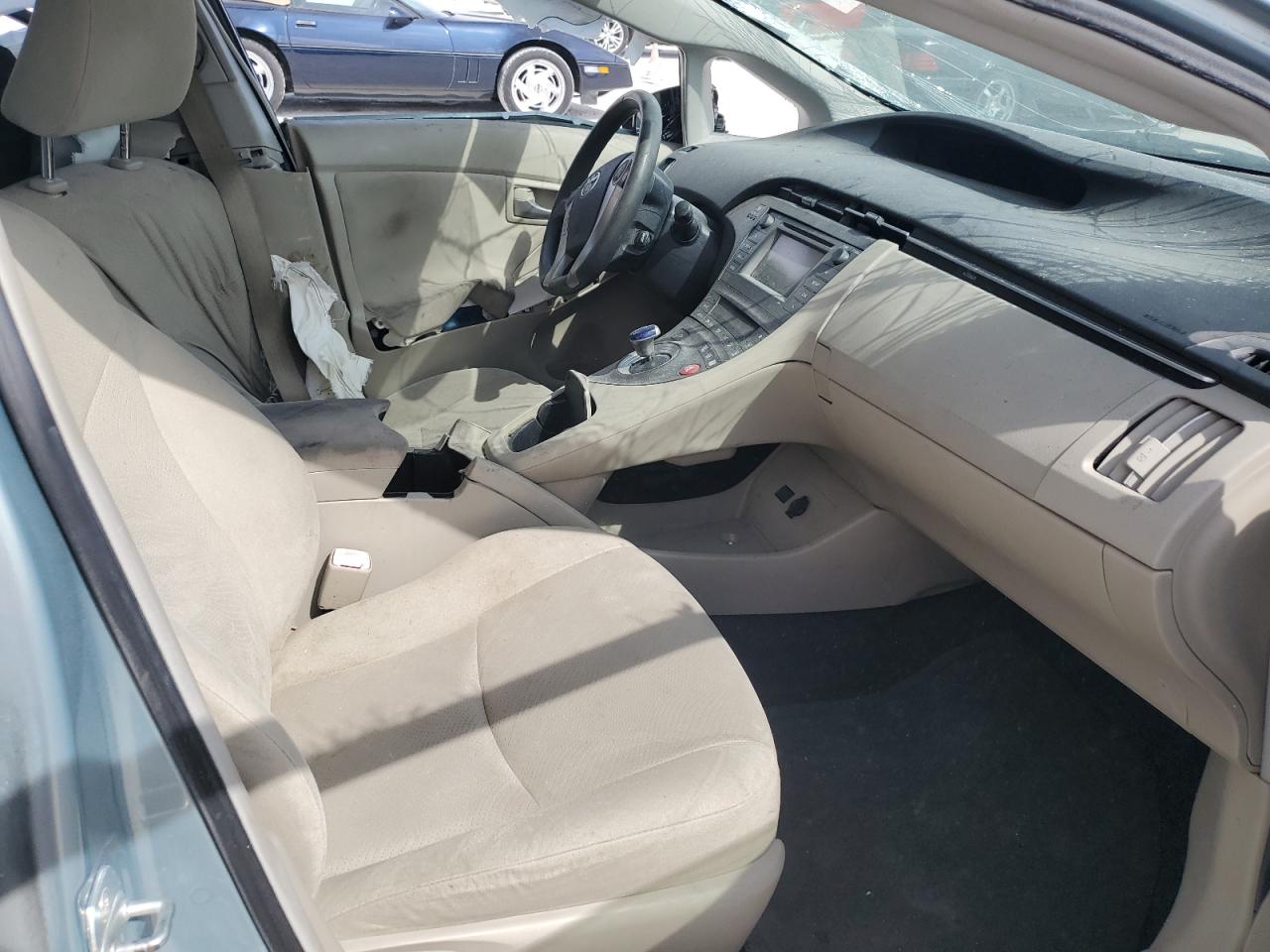 2012 Toyota Prius - Image 7