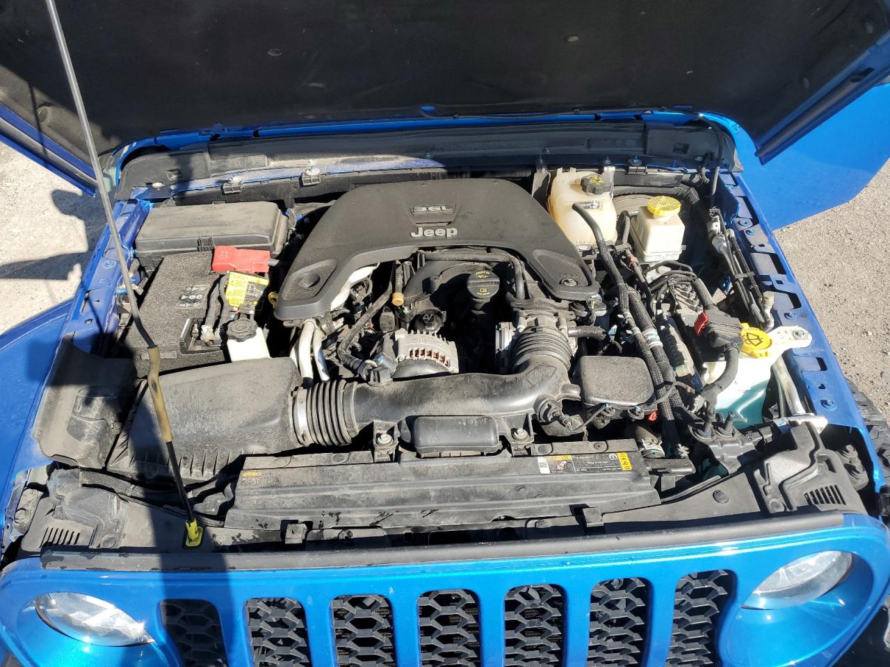 2021 Jeep Gladiator - Image 11