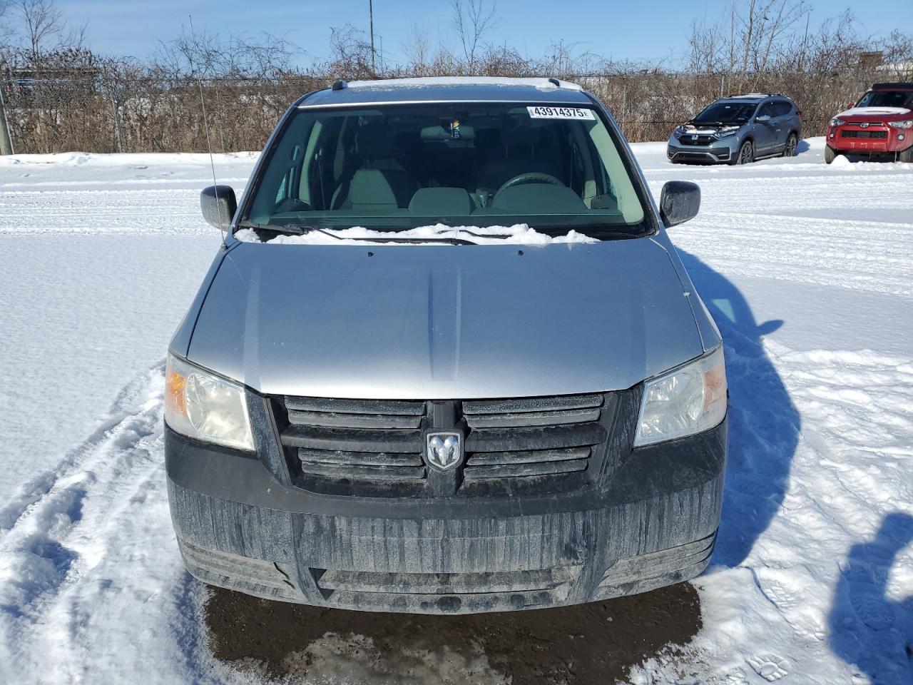 2010 Dodge Caravan - Image 5