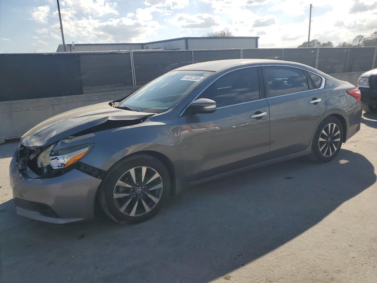 2016 Nissan Altima - Image 1