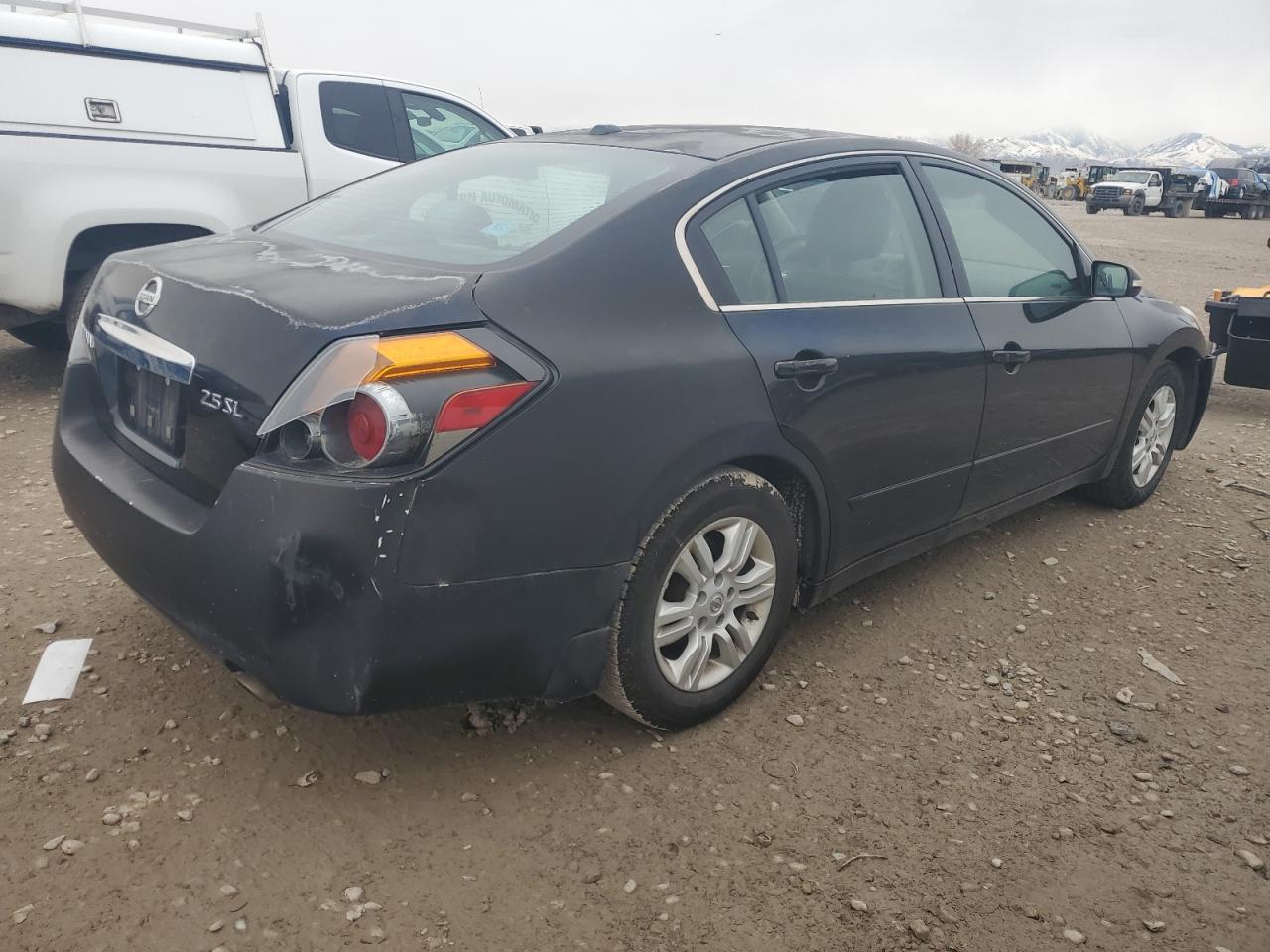 2012 Nissan Altima - Image 3