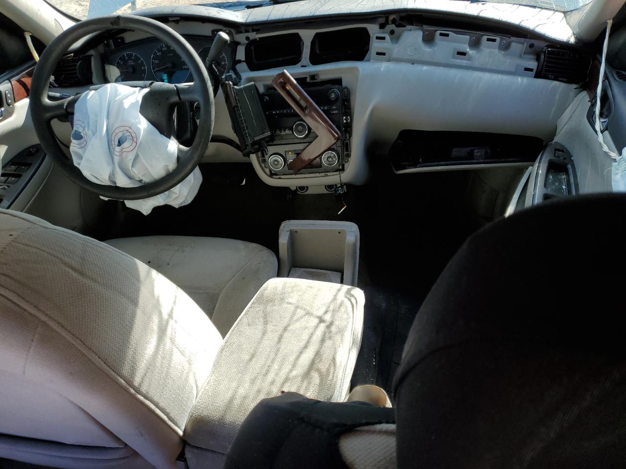 2007 Chevrolet Impala - Image 8
