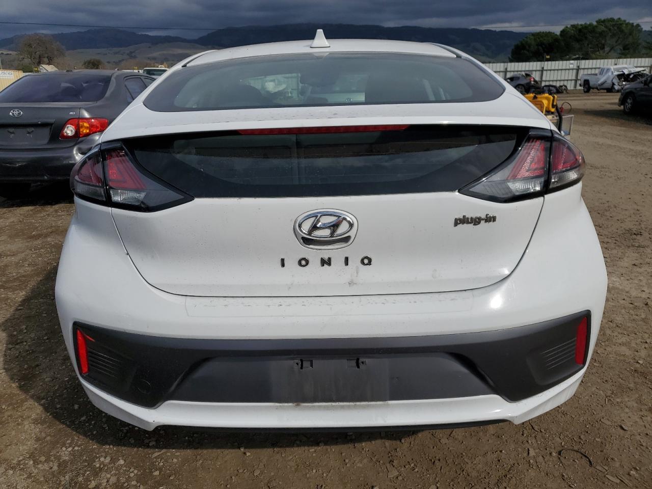 2020 Hyundai IONIQ - Image 6