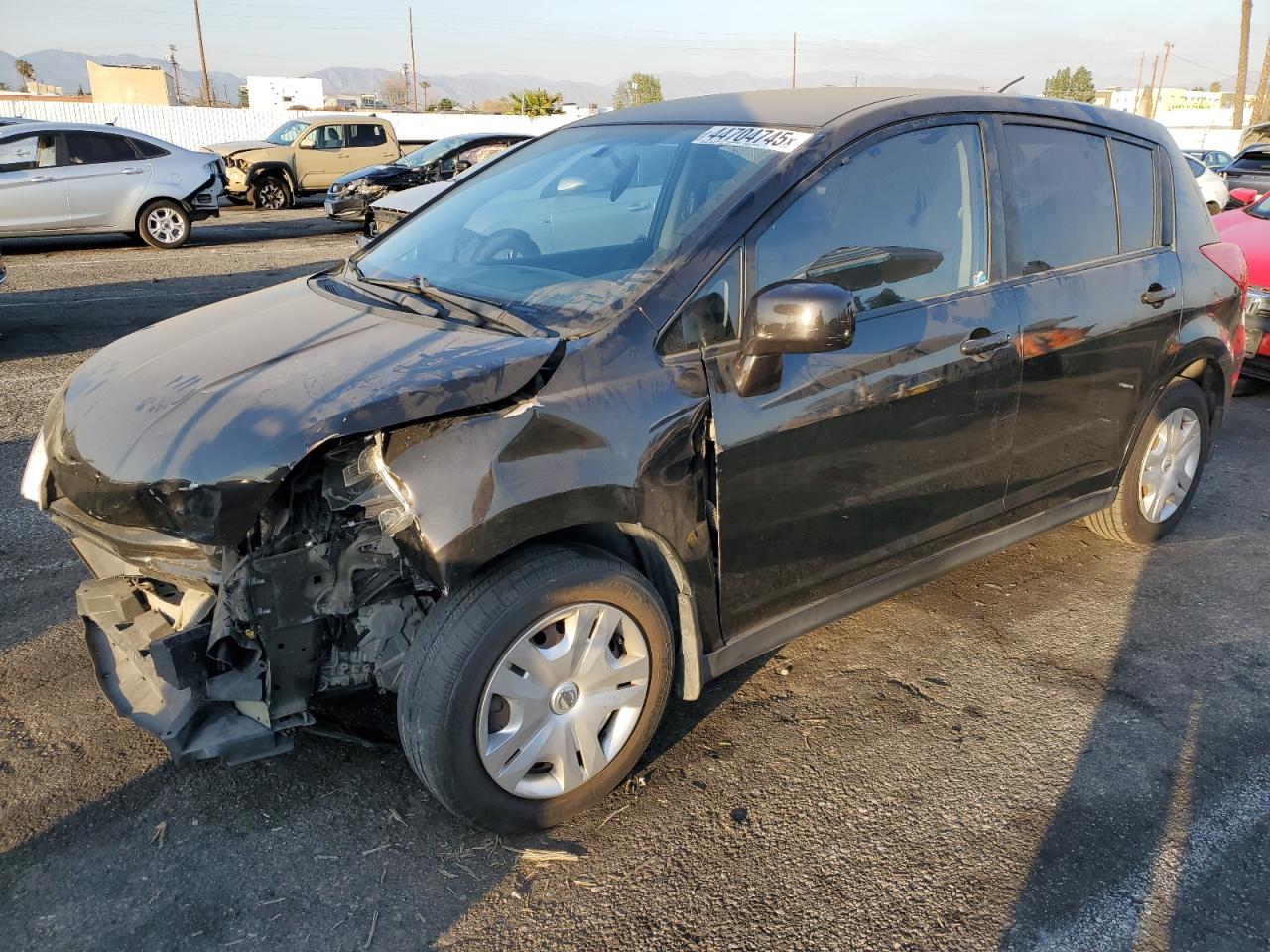 2010 Nissan Versa - Image 1