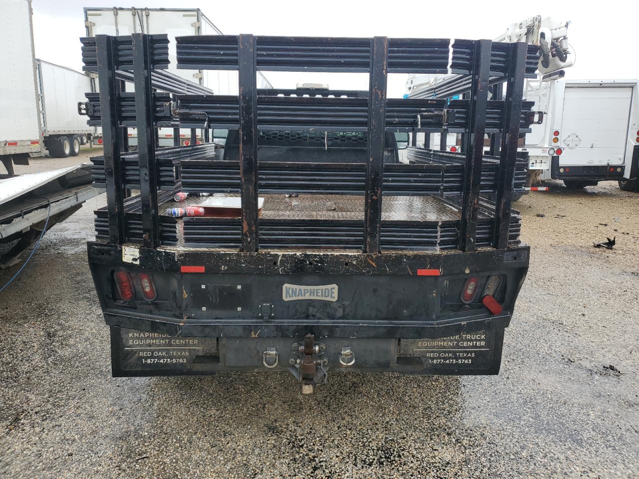 2018 Ford F550 - Image 6