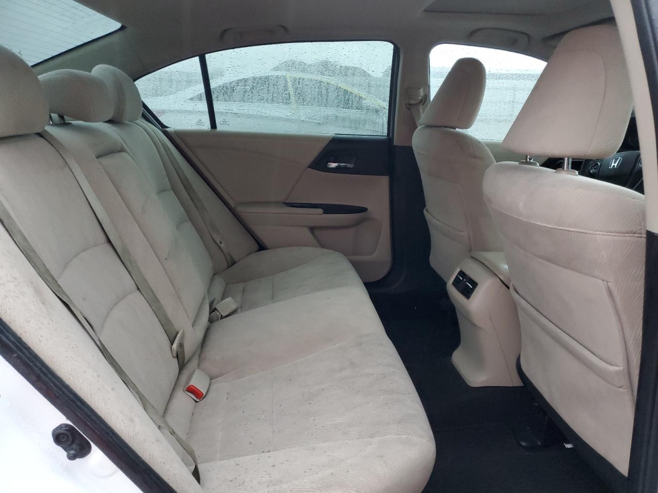 2015 Honda Accord - Image 10