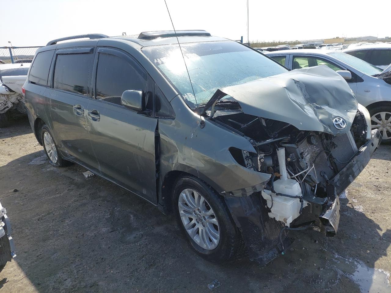 5TDYK3DC4DS381552 - 2013 Toyota SIENNA - #45448255