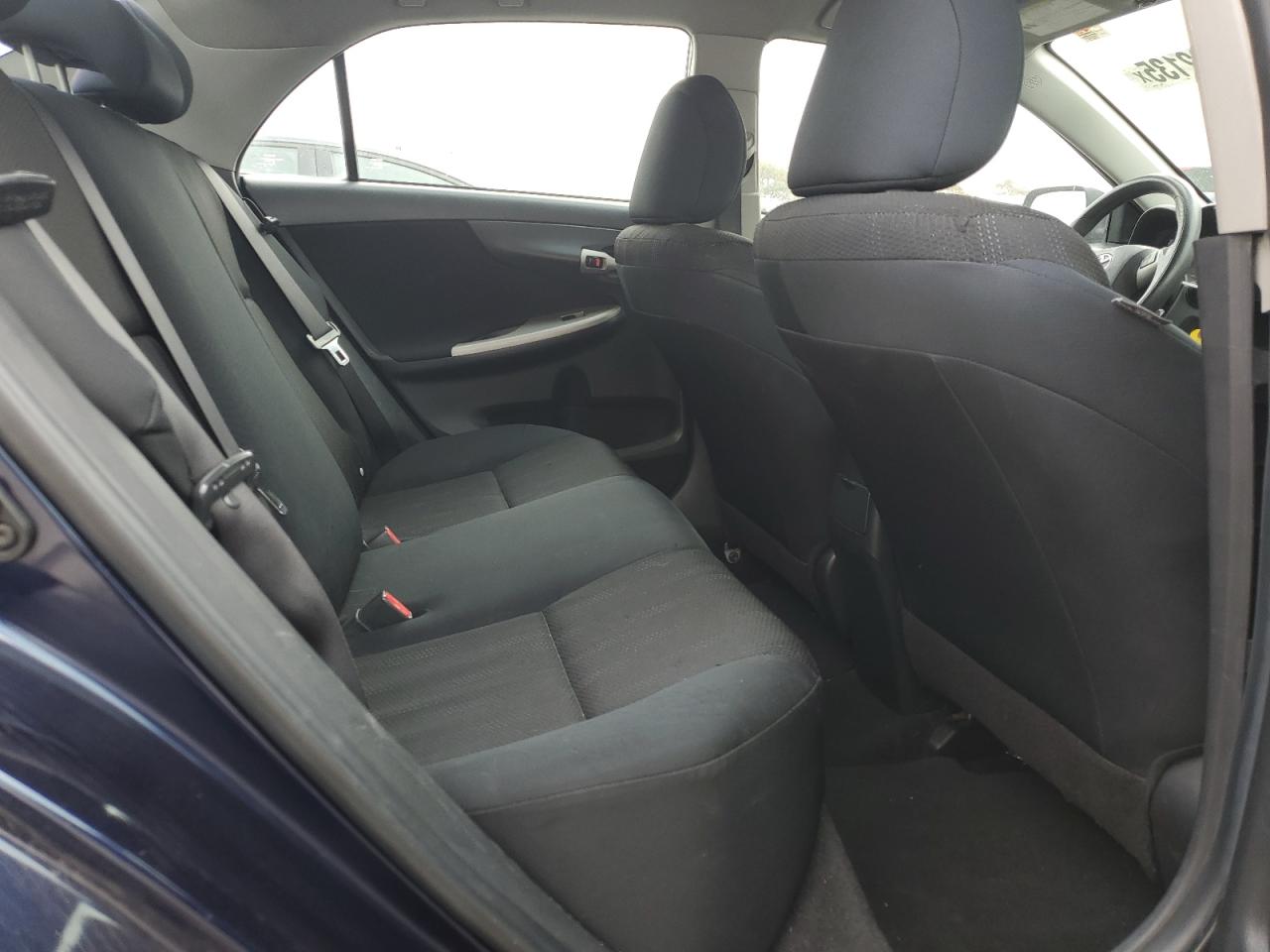 2011 Toyota Corolla - Image 10