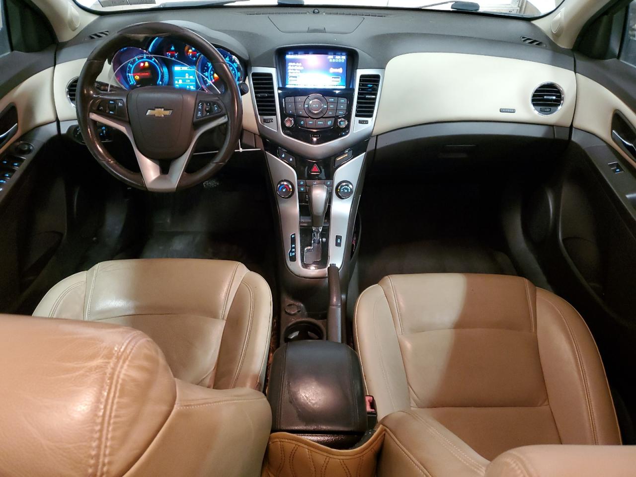 2013 Chevrolet Cruze - Image 8