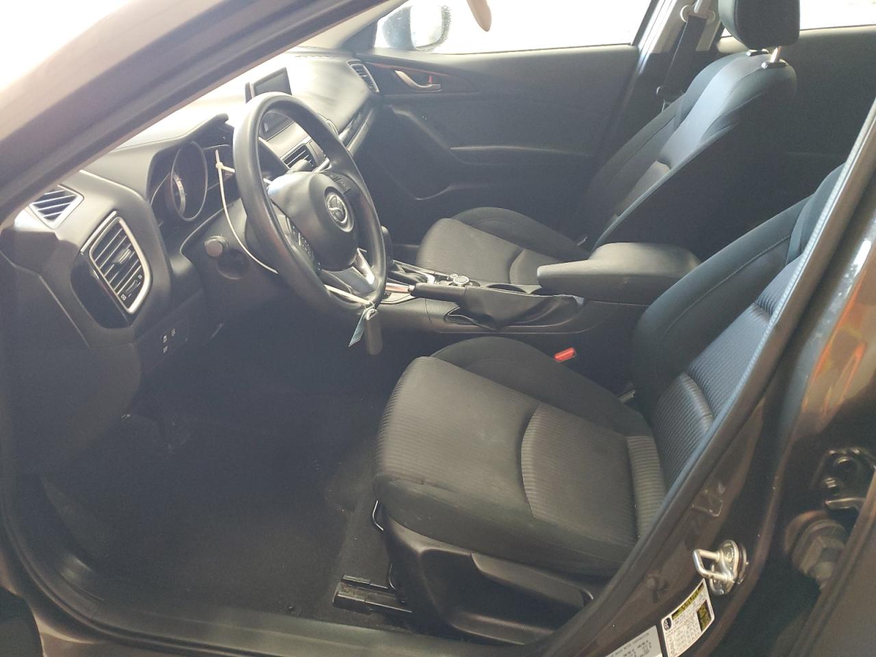2016 Mazda 3 - Image 7