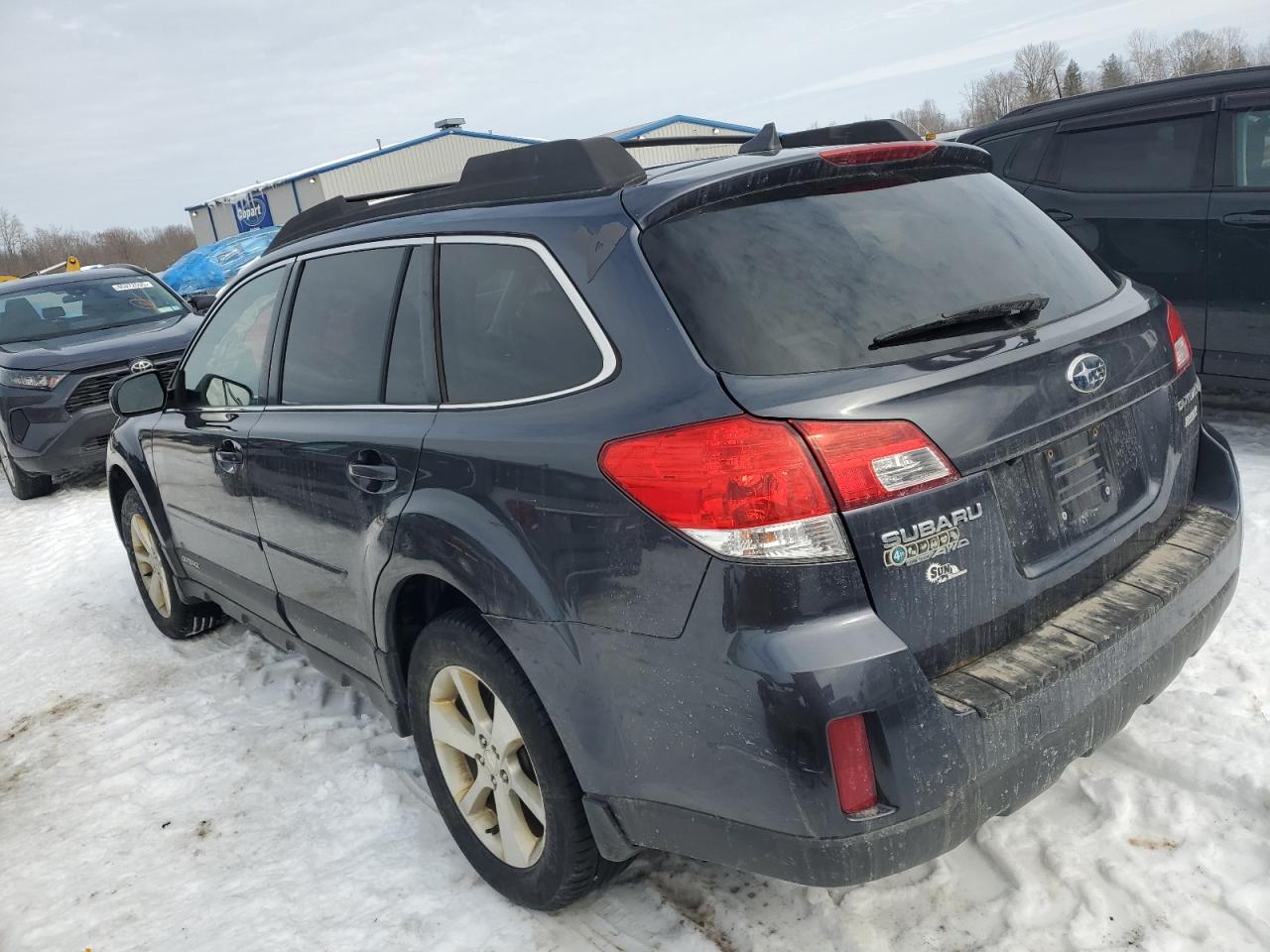2013 Subaru Outback - Image 2