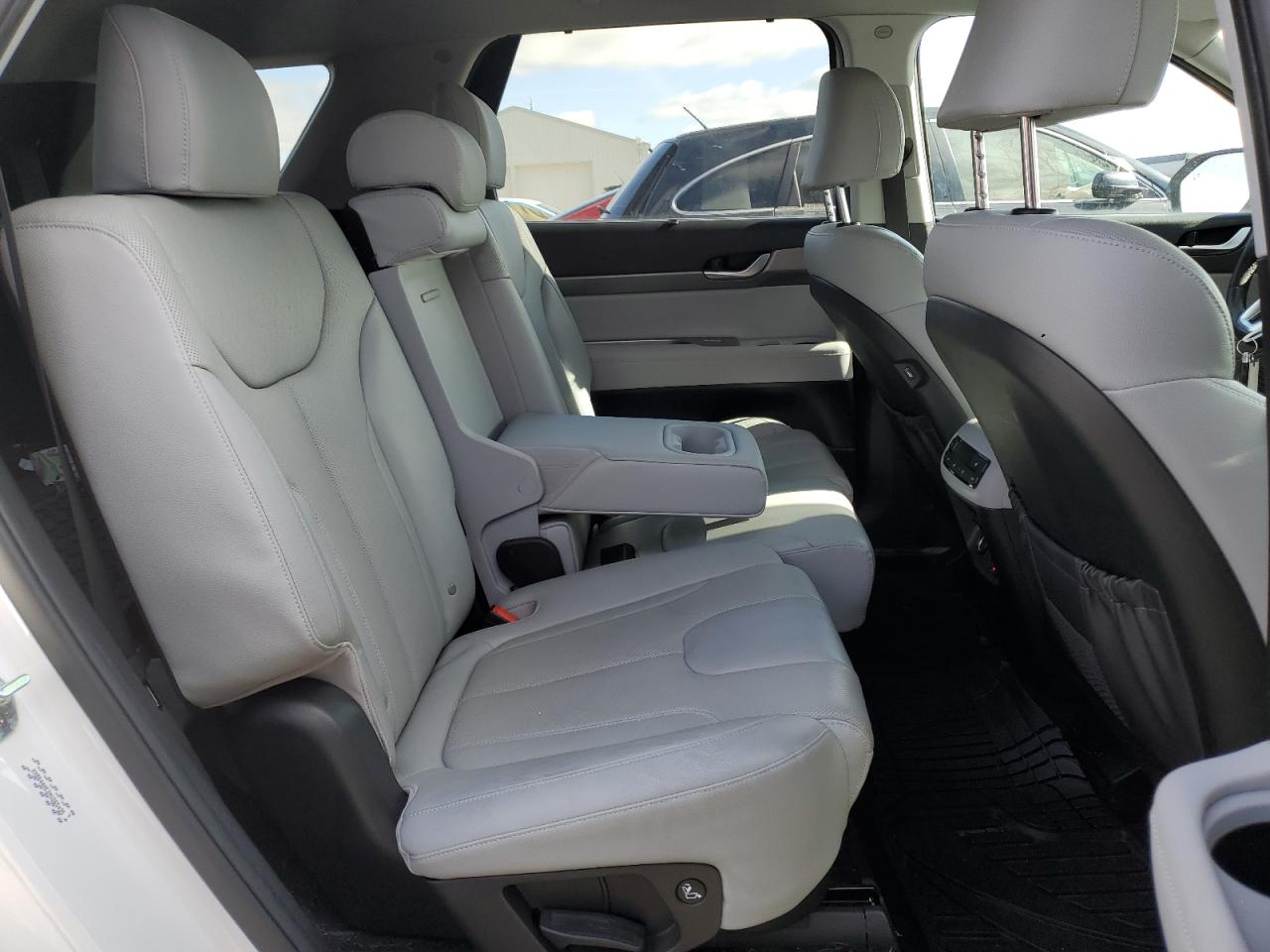 2021 Hyundai Palisade - Image 11