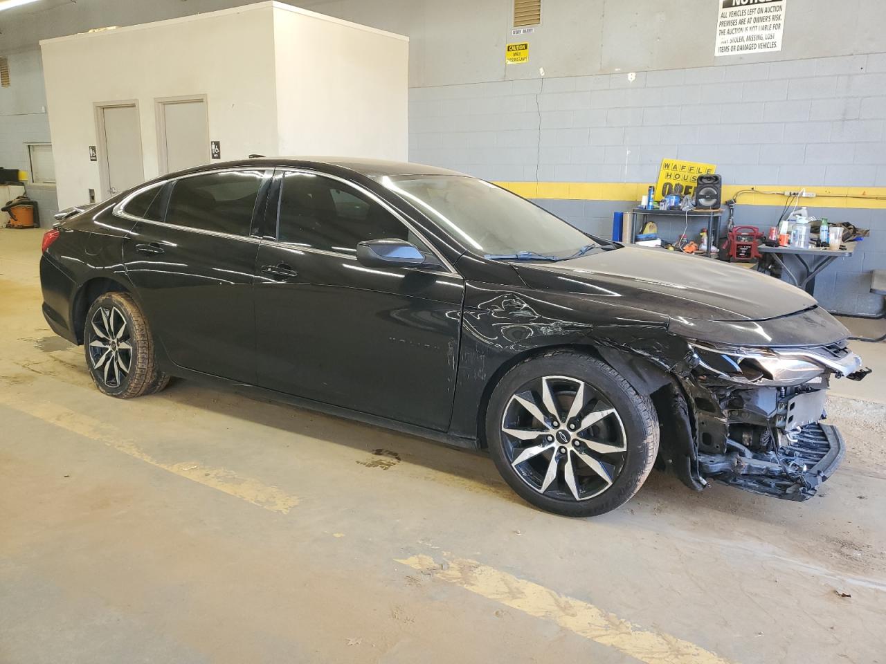 2020 Chevrolet Malibu - Image 4