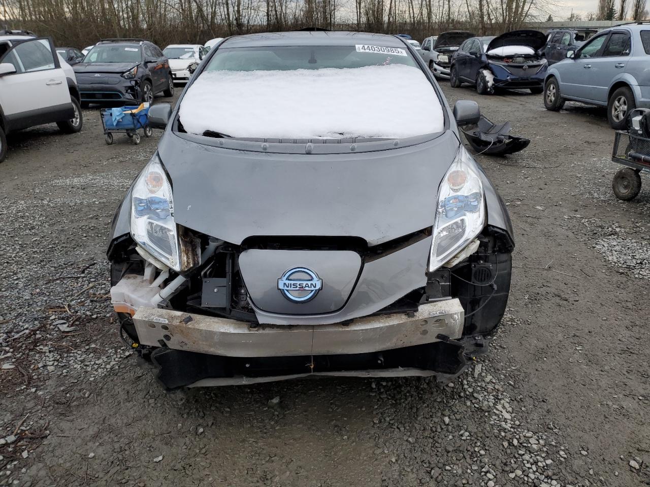 2015 Nissan Leaf - Image 5