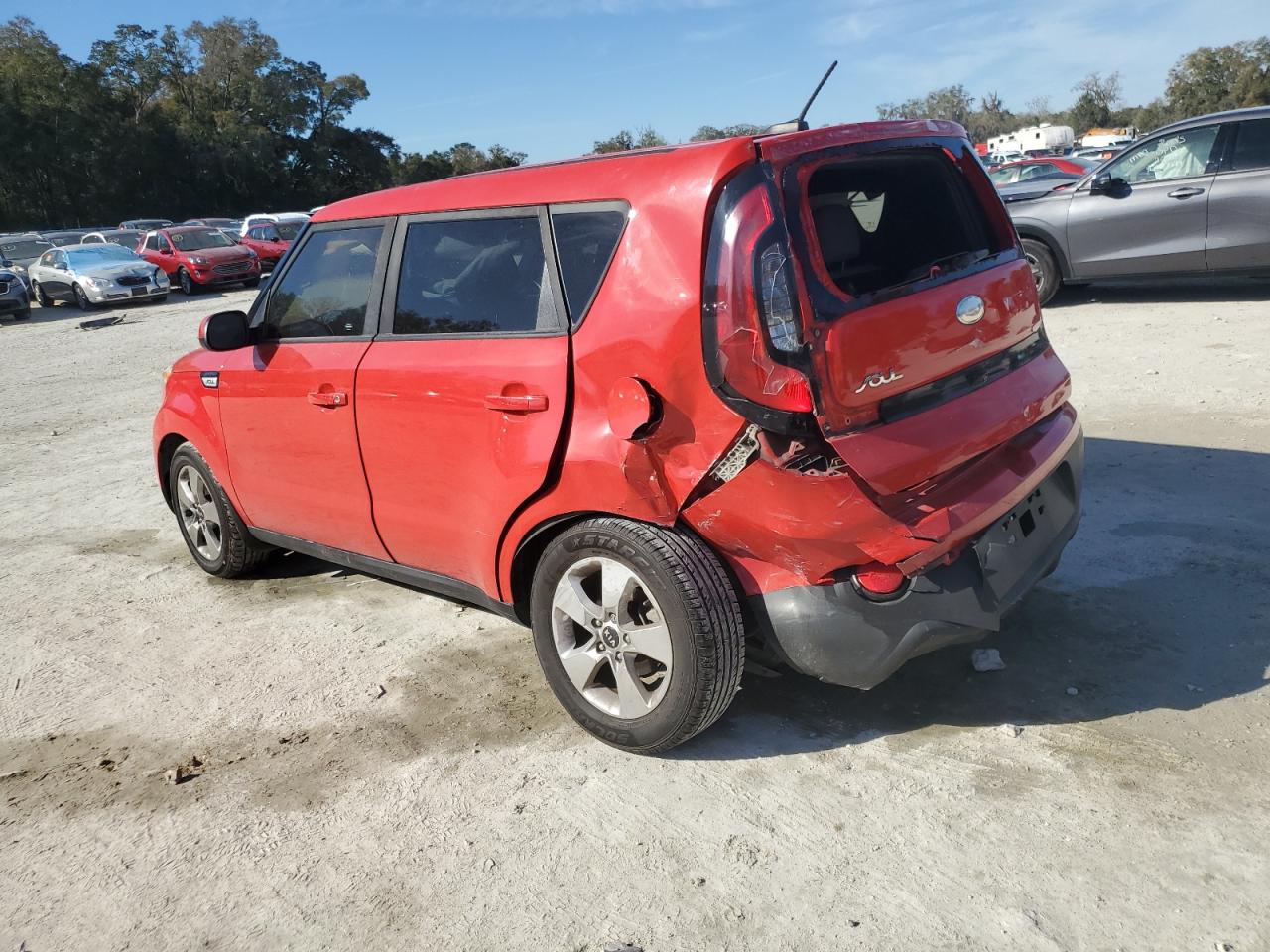 2019 Kia Soul - Image 2