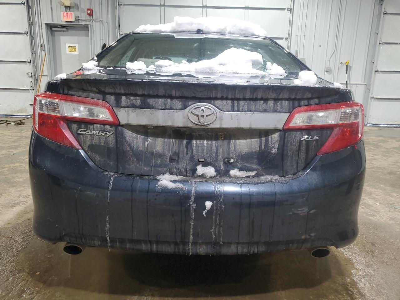 2012 Toyota Camry - Image 6