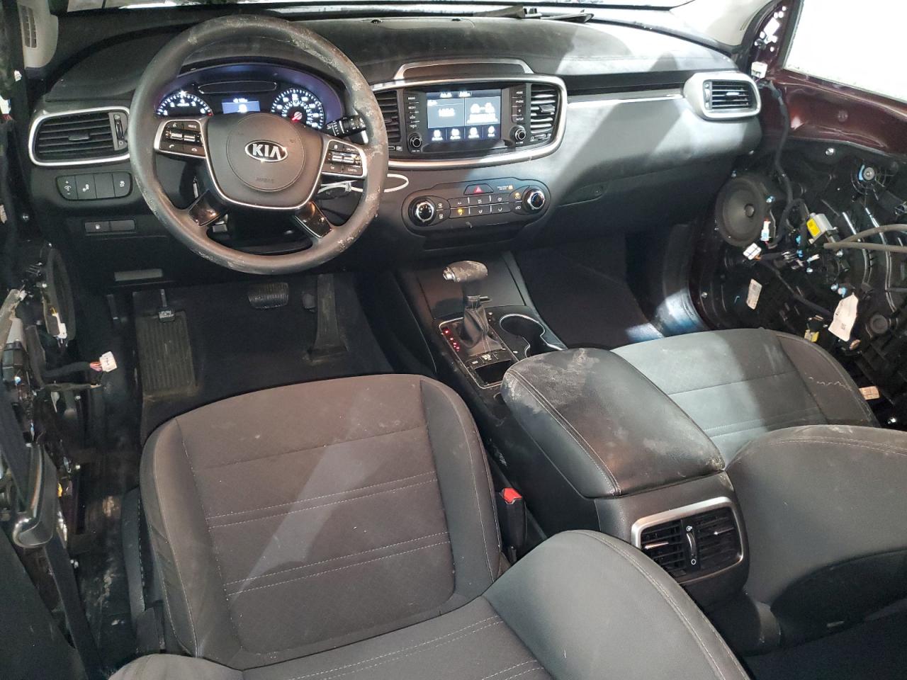 2020 Kia Sorento - Image 8