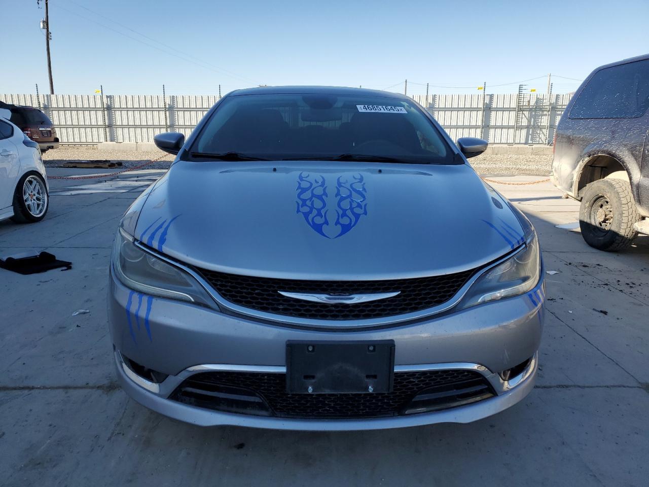 2015 Chrysler 200 - Image 5