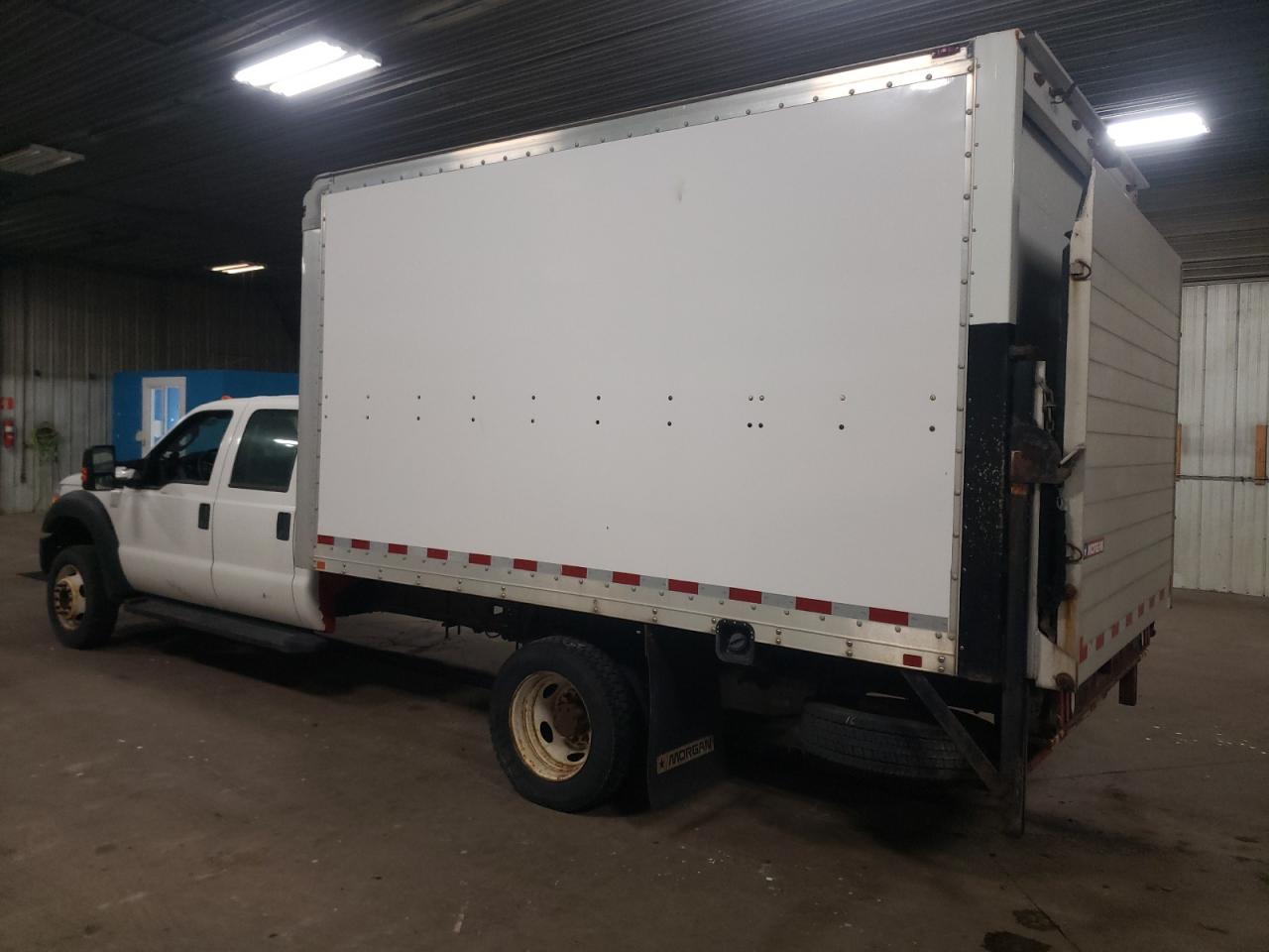 2016 Ford F450 - Image 2