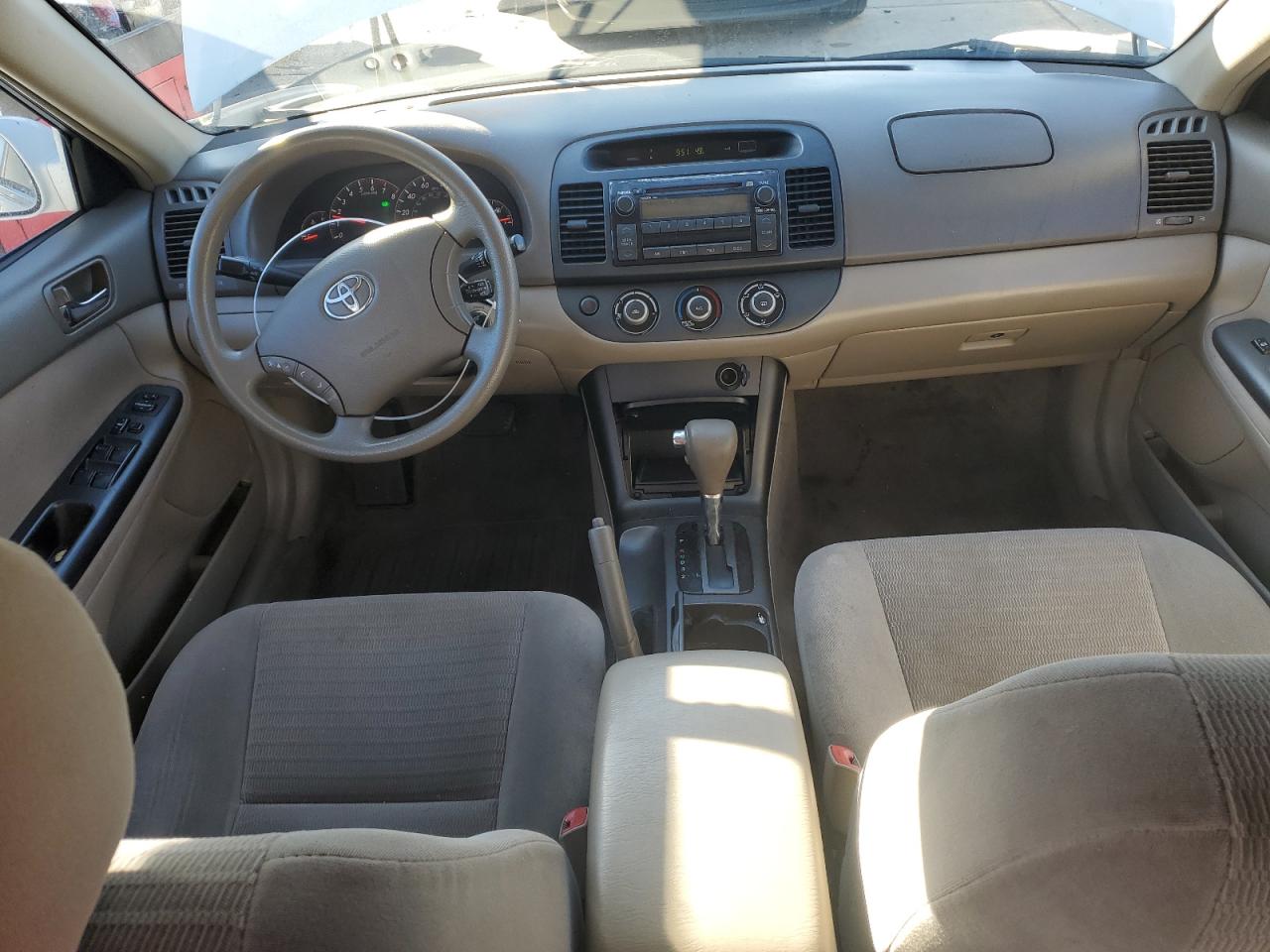 2005 Toyota Camry - Image 8