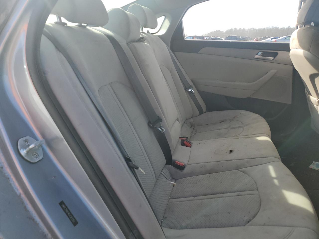 2016 Hyundai Sonata - Image 10