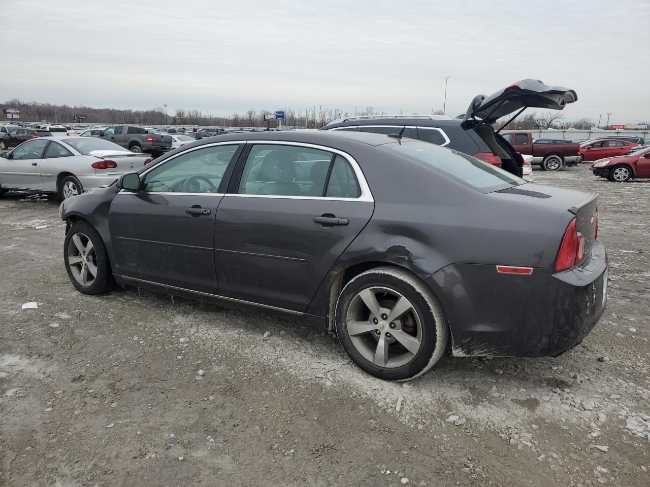 2011 Chevrolet Malibu - Image 2