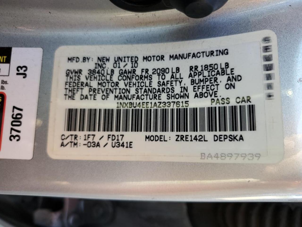 2010 Toyota Corolla - Image 13