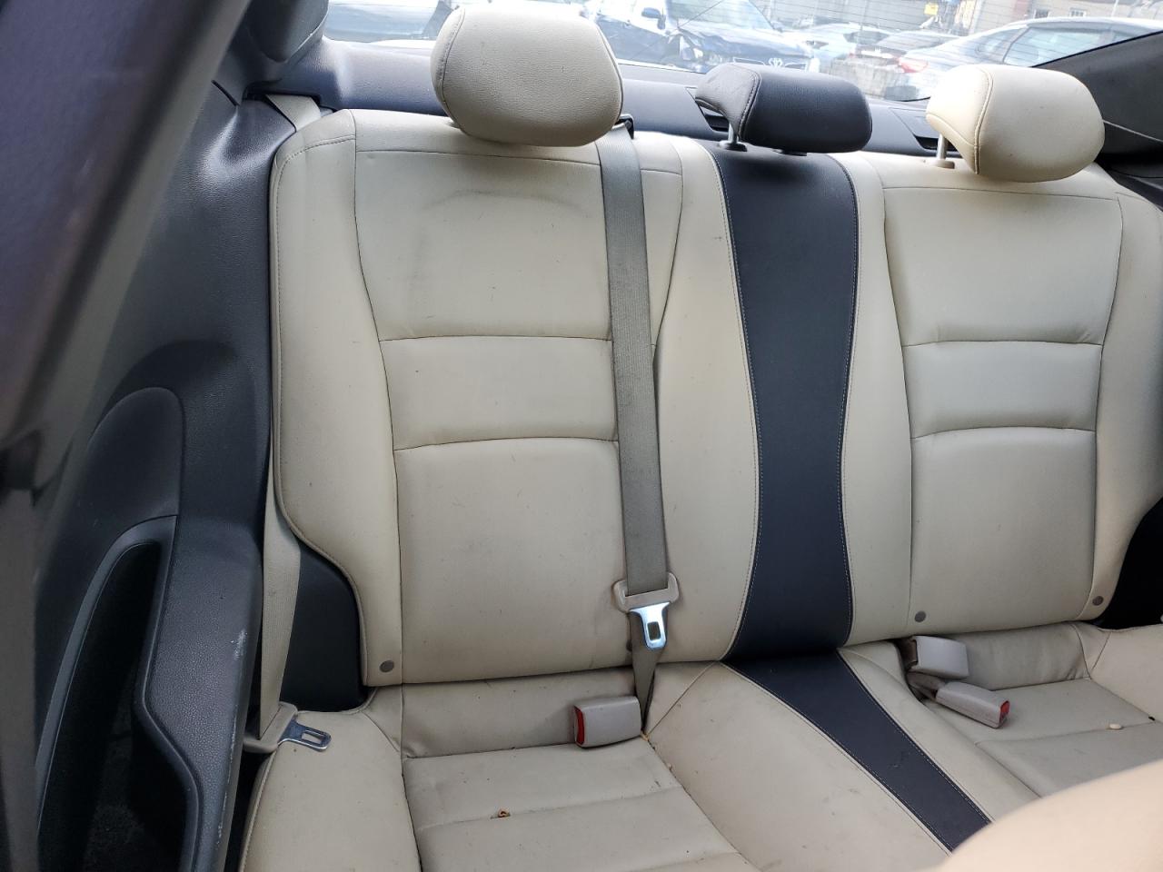 2016 Honda Accord - Image 10