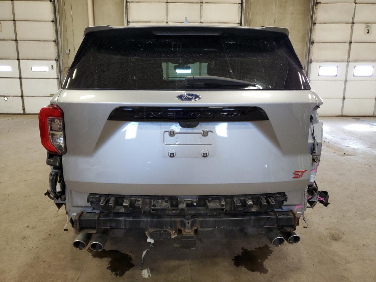2020 Ford Explorer - Image 6
