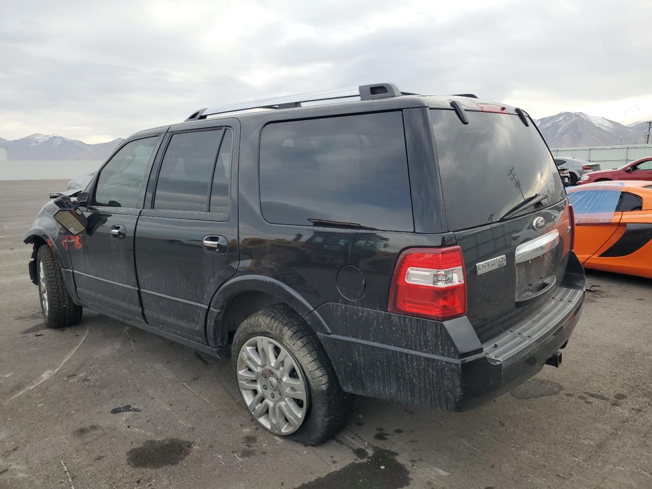2013 Ford Expedition - Image 2