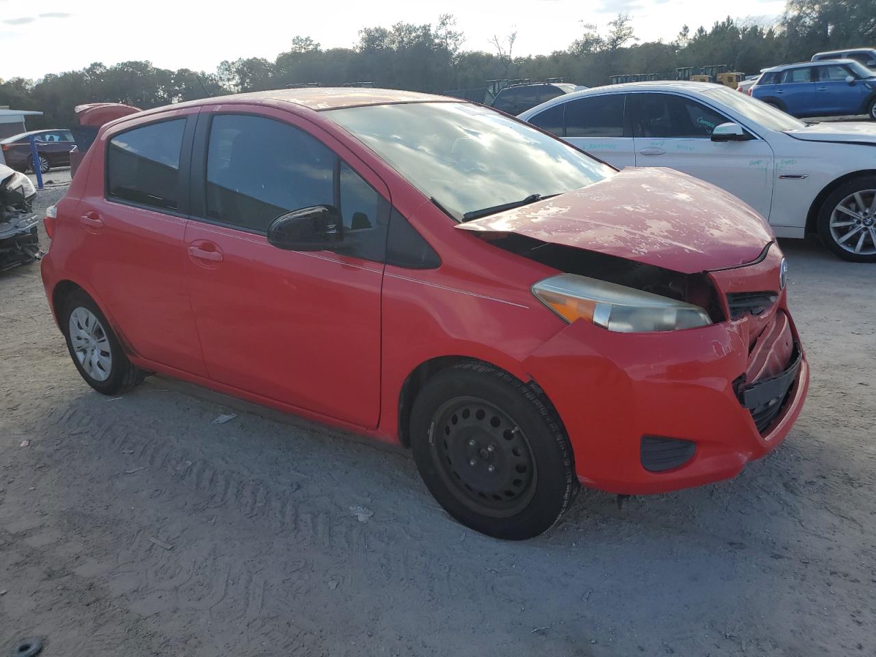 2012 Toyota Yaris - Image 4