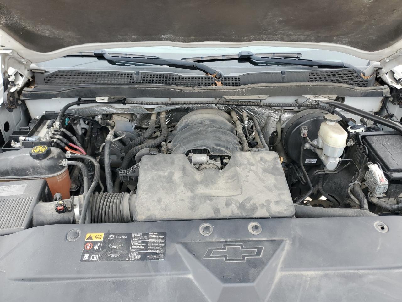 2015 Chevrolet Silverado - Image 11
