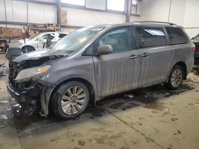 2017 TOYOTA SIENNA LE à vendre chez Copart AB - EDMONTON