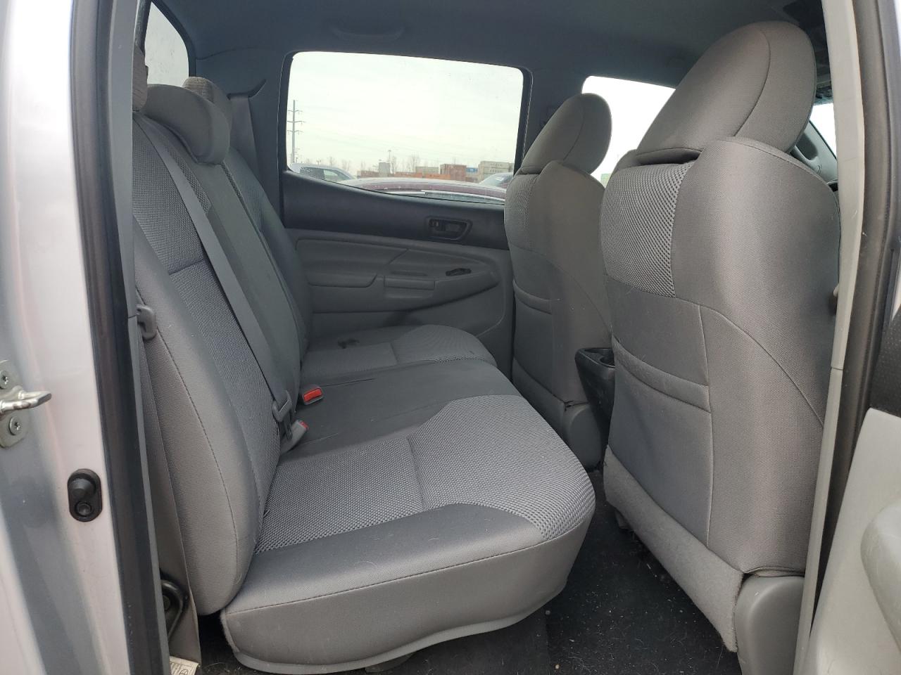 2012 Toyota Tacoma - Image 10
