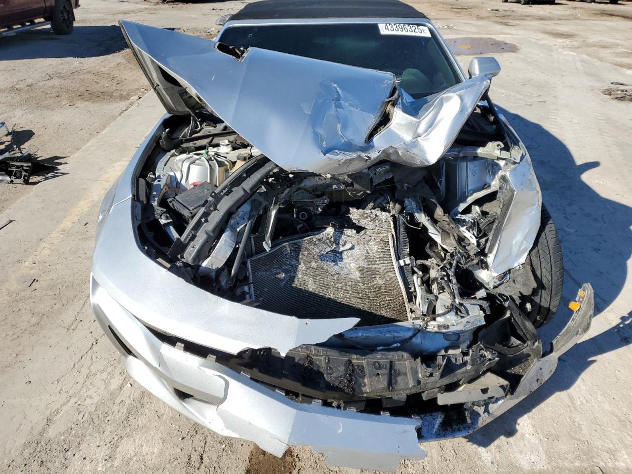 2017 Chevrolet Camaro - Image 11