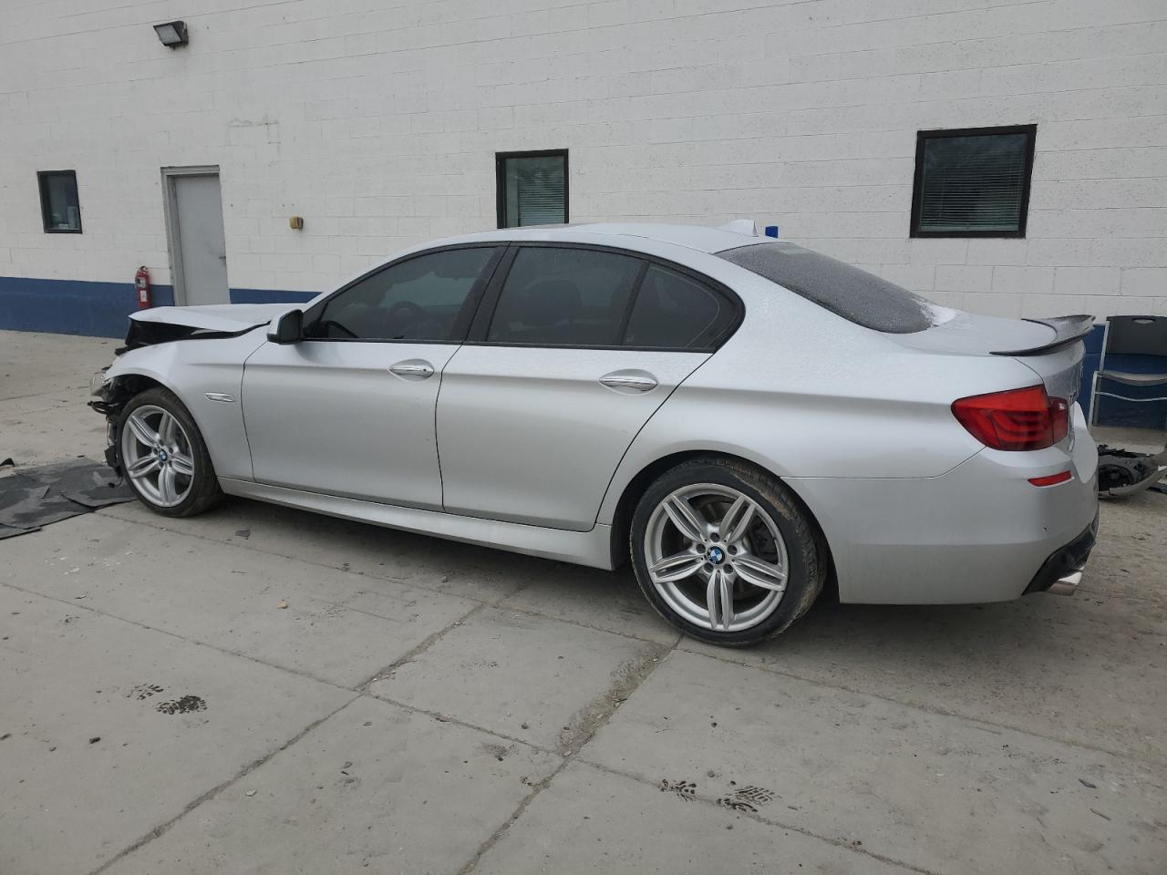 2013 BMW 5er - Image 2