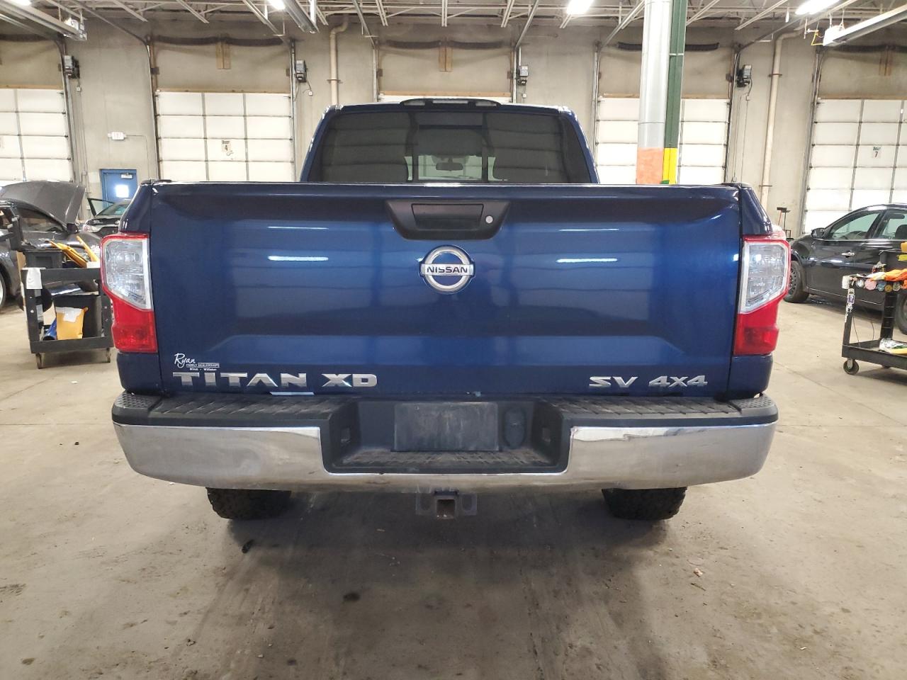 2017 Nissan Titan - Image 6