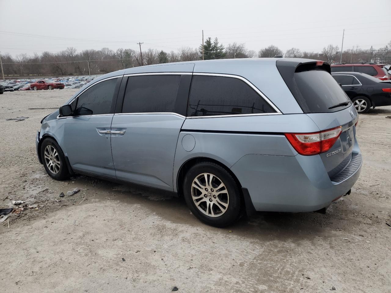 2011 Honda Odyssey - Image 2