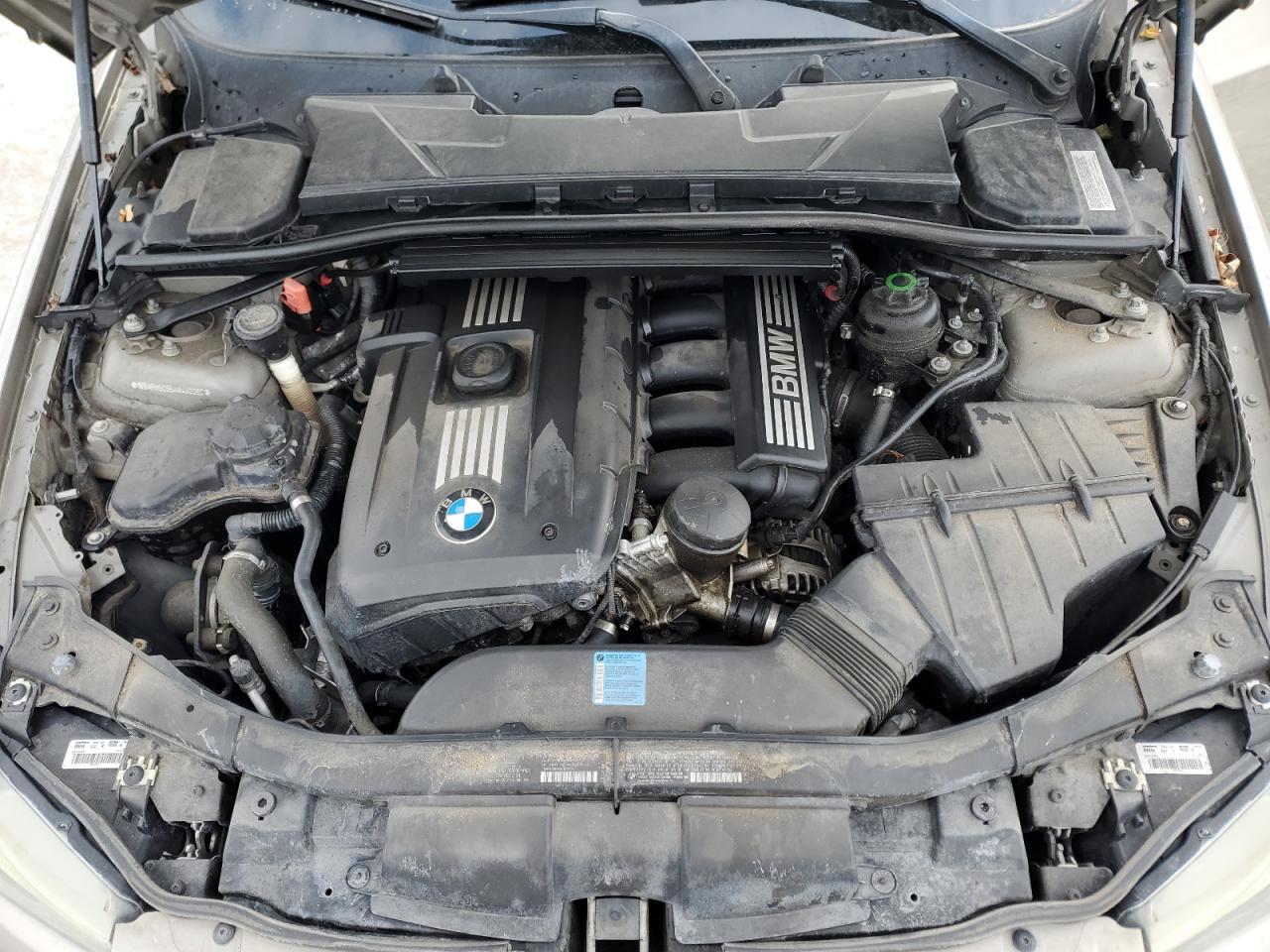 2010 BMW 3er - Image 11