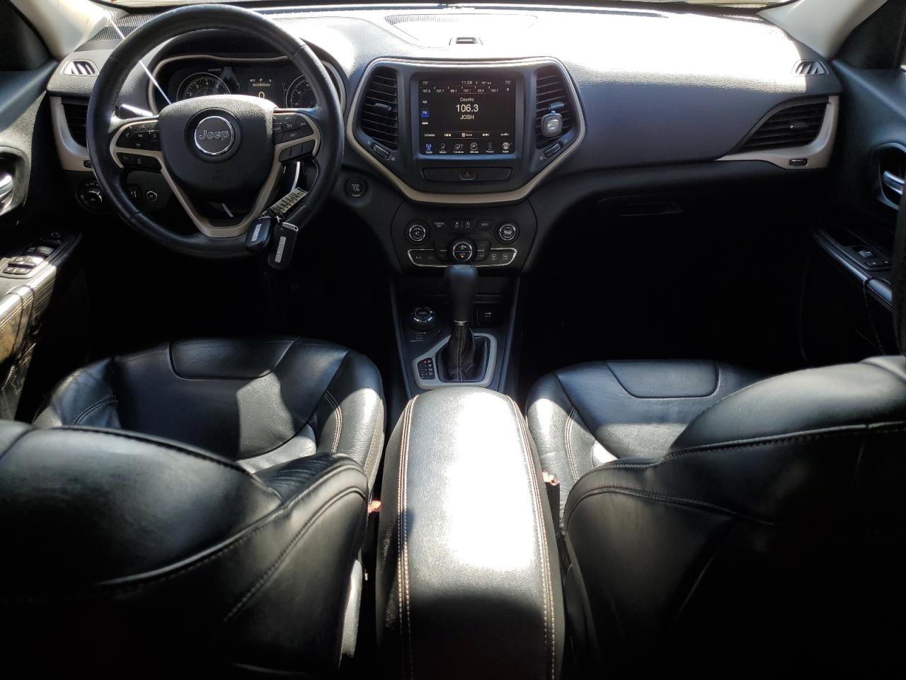 2015 Jeep Grand Cherokee - Image 8