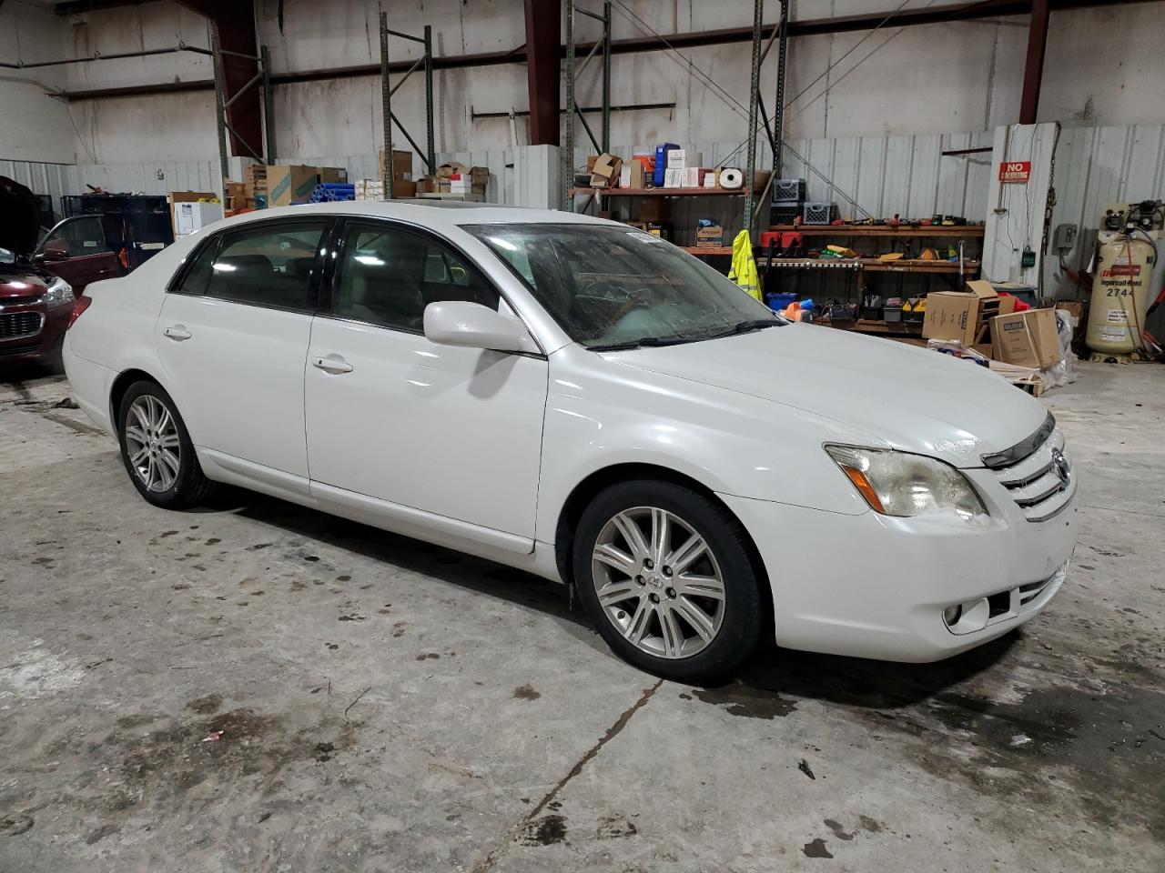 2006 Toyota Avalon - Image 4
