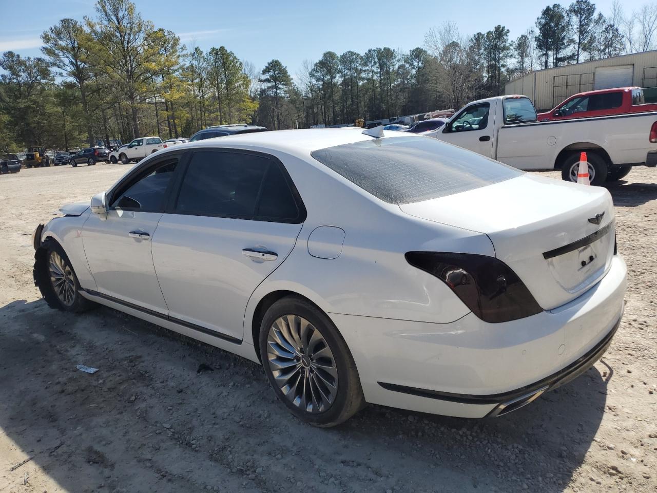 2018 Genesis G90 - Image 2