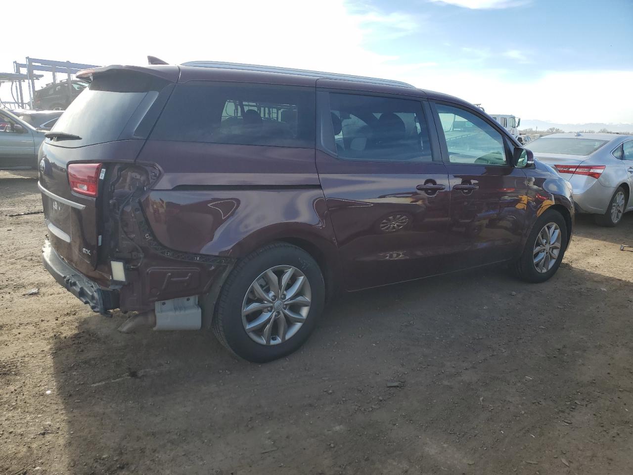 2020 Kia Sedona - Image 3