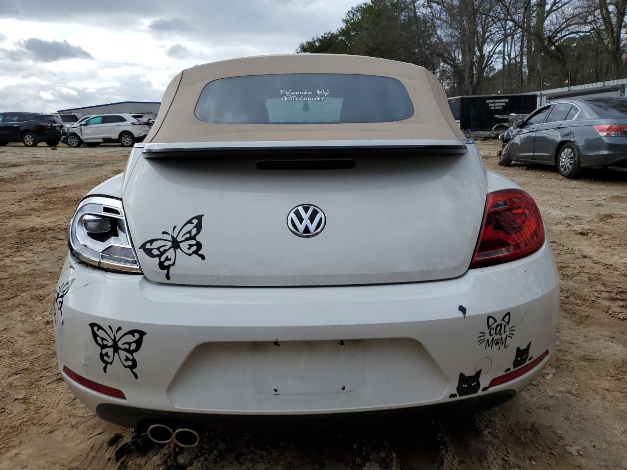 2014 Volkswagen Beetle - Image 6