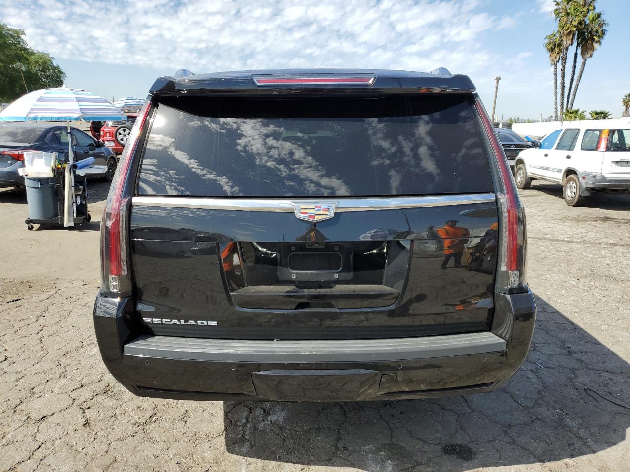 2020 Cadillac Escalade - Image 6