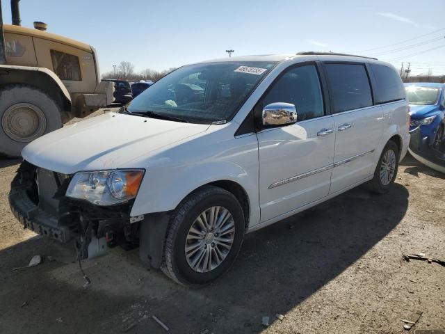 2016 Chrysler Town & Country Touring L